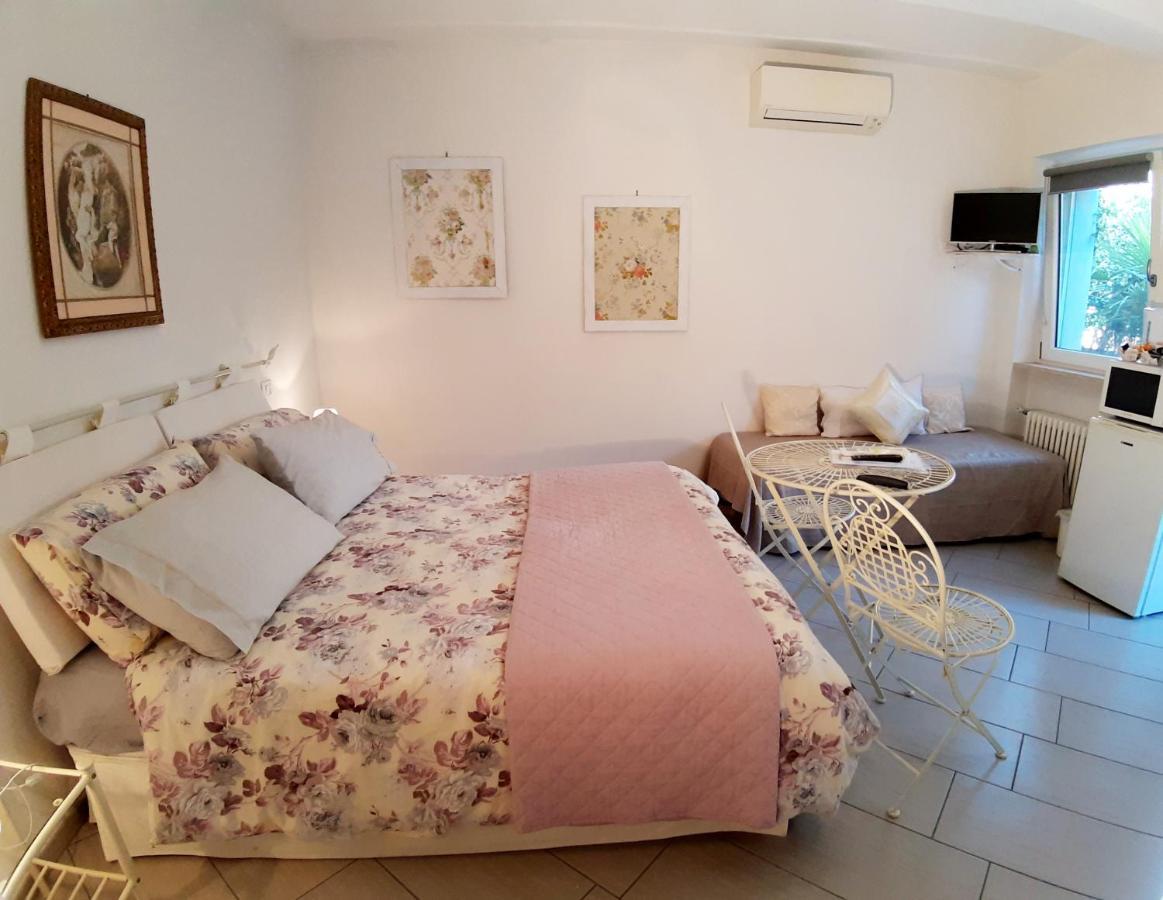 Dimora & Arte B&B Canneto sull'Oglio Luaran gambar